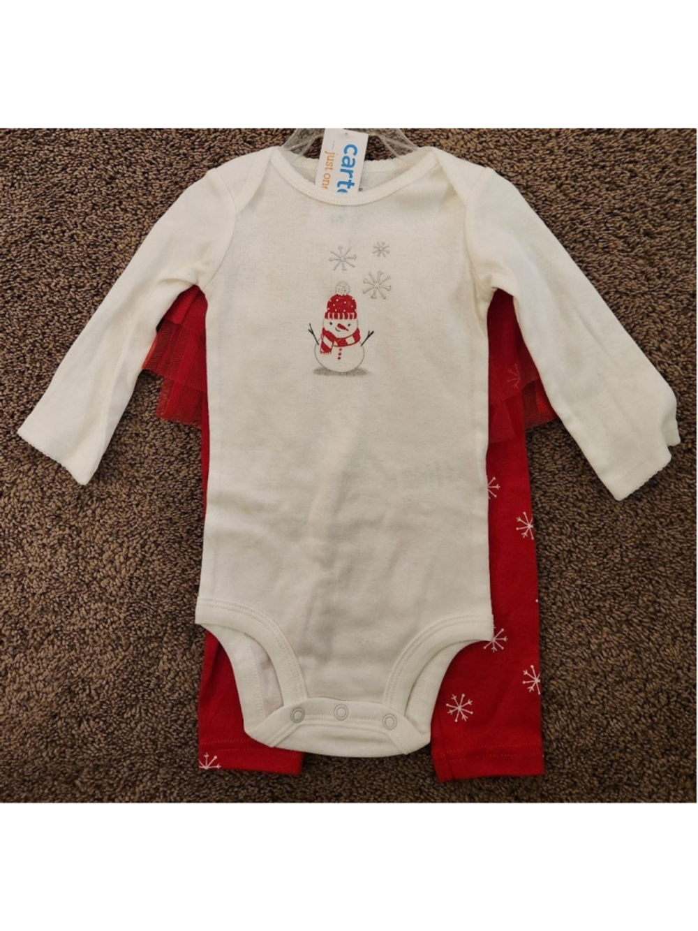 Carter's 2 piece snowman set size 9 months